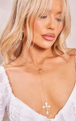 PrettyLittleThing Necklaces*Heart Cross Necklace
