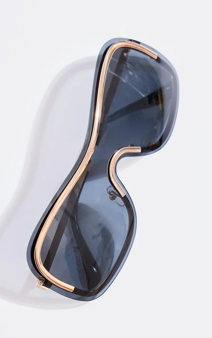 PrettyLittleThing Visor Sunglasses*Metal Detailing Visor Sunglasses