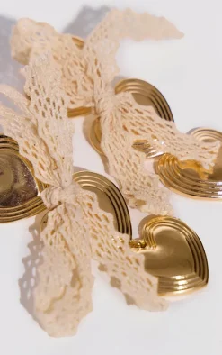 PrettyLittleThing Statement Earrings*Molten Heart Lace Bow Statement Earrings