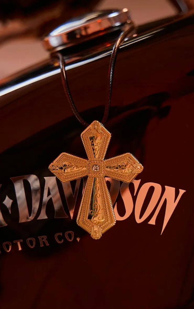 PrettyLittleThing Necklaces*Oversized Cross Cord Necklace