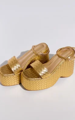PrettyLittleThing Platform Sandals*PU Round Toe Woven Wedge Platform Sandals