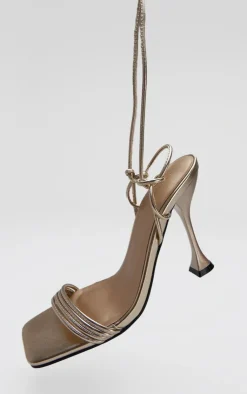 PrettyLittleThing Mid Heels*Pu Square Toe Triple Strap Lace Up Mid Heeled Sandals