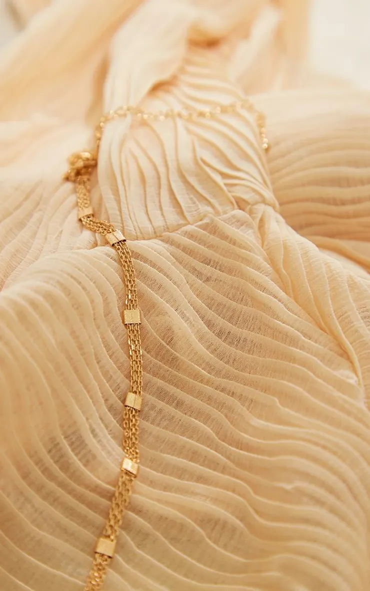 PrettyLittleThing Necklaces*Squared Hammered Textured Necklace
