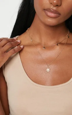 PrettyLittleThing Necklaces*Star Moon Pendant Layered Necklace