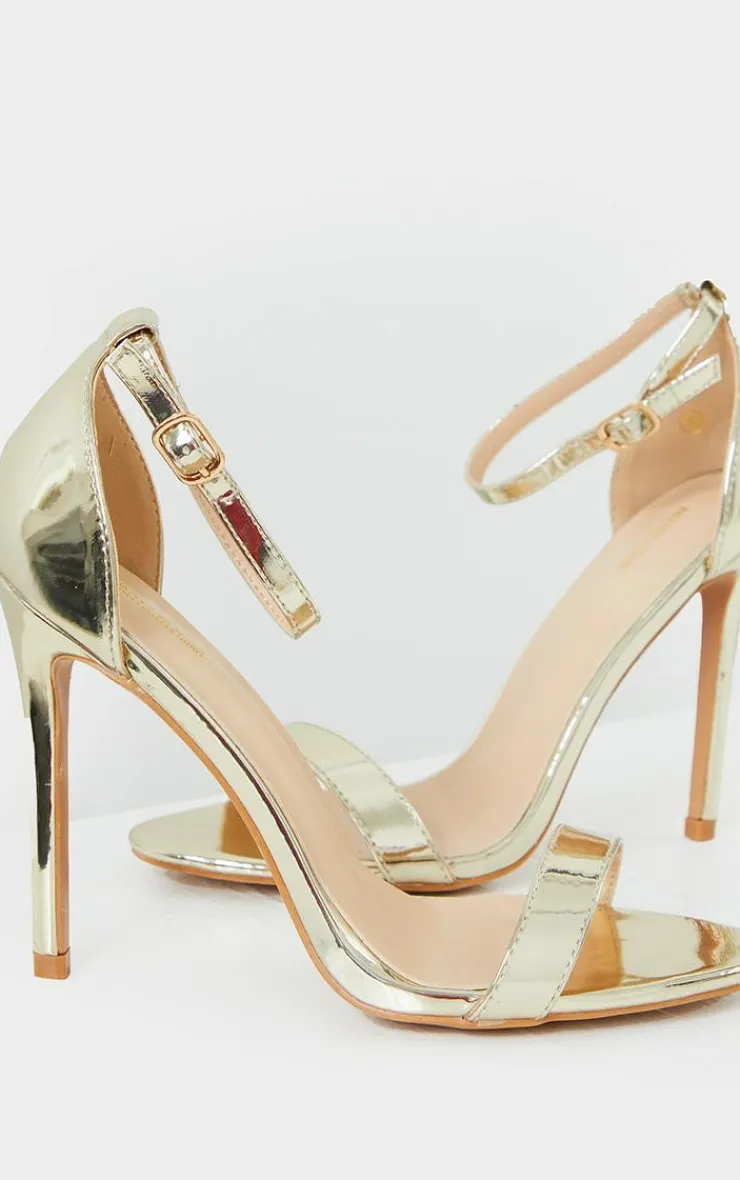 PrettyLittleThing Wide Fit Sandals*Wide Fit Clover Single Strap Heeled Sandal