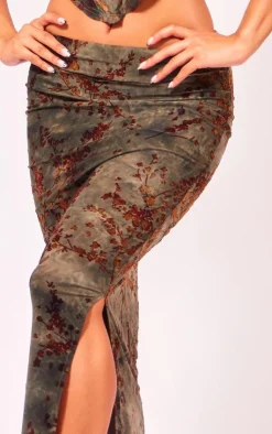 PrettyLittleThing Devore Low Rise Maxi Skirt Green