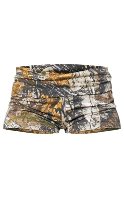 Best PrettyLittleThing Forest Camo Foldover Waistband Low Rise Hot Pants Green