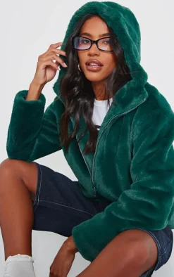 PrettyLittleThing Faux Fur Coats*Plush Faux Fur Hooded Zip Up Jacket