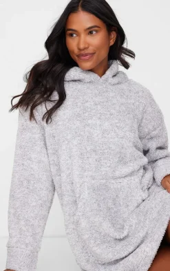 PrettyLittleThing Christmas Gifts*Borg Hooded Blanket