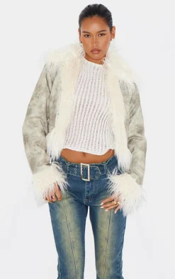 PrettyLittleThing Faux Fur Coats*Distressed PU Faux Fur Cuff And Collar Jacket