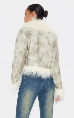 PrettyLittleThing Faux Fur Coats*Distressed PU Faux Fur Cuff And Collar Jacket