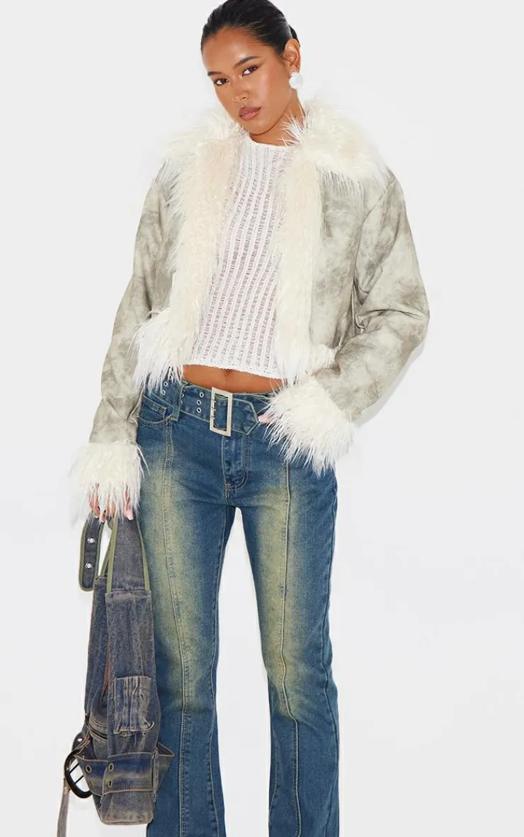 PrettyLittleThing Faux Fur Coats*Distressed PU Faux Fur Cuff And Collar Jacket