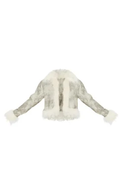 PrettyLittleThing Faux Fur Coats*Distressed PU Faux Fur Cuff And Collar Jacket