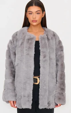 PrettyLittleThing Faux Fur Coats*Faux Fur Bubble Vertical Coat