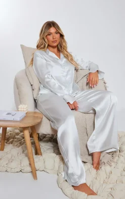 PrettyLittleThing Christmas Gifts*Frill Cuff Satin Long PJ Set