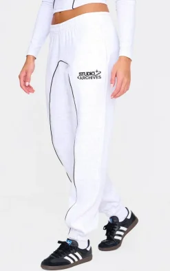 PrettyLittleThing Contrast Studio Archives Seam Detail Cuffed Sweatpants Grey Marl
