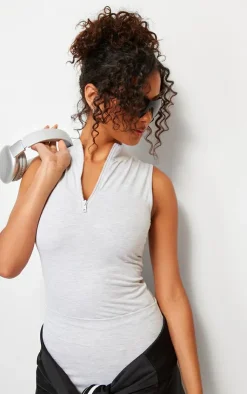 PrettyLittleThing Sleeveless Tops*Snatched Sculpt Half Zip Sleevless Bodysuit