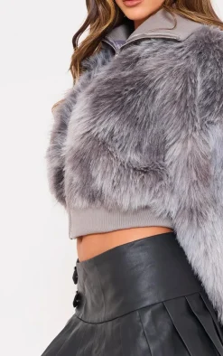 PrettyLittleThing Faux Fur Coats*Ombre Shaggy Faux Fur Zip Up Jacket