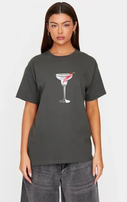 PrettyLittleThing T-Shirts*Oversized Spicy Martini T Shirt