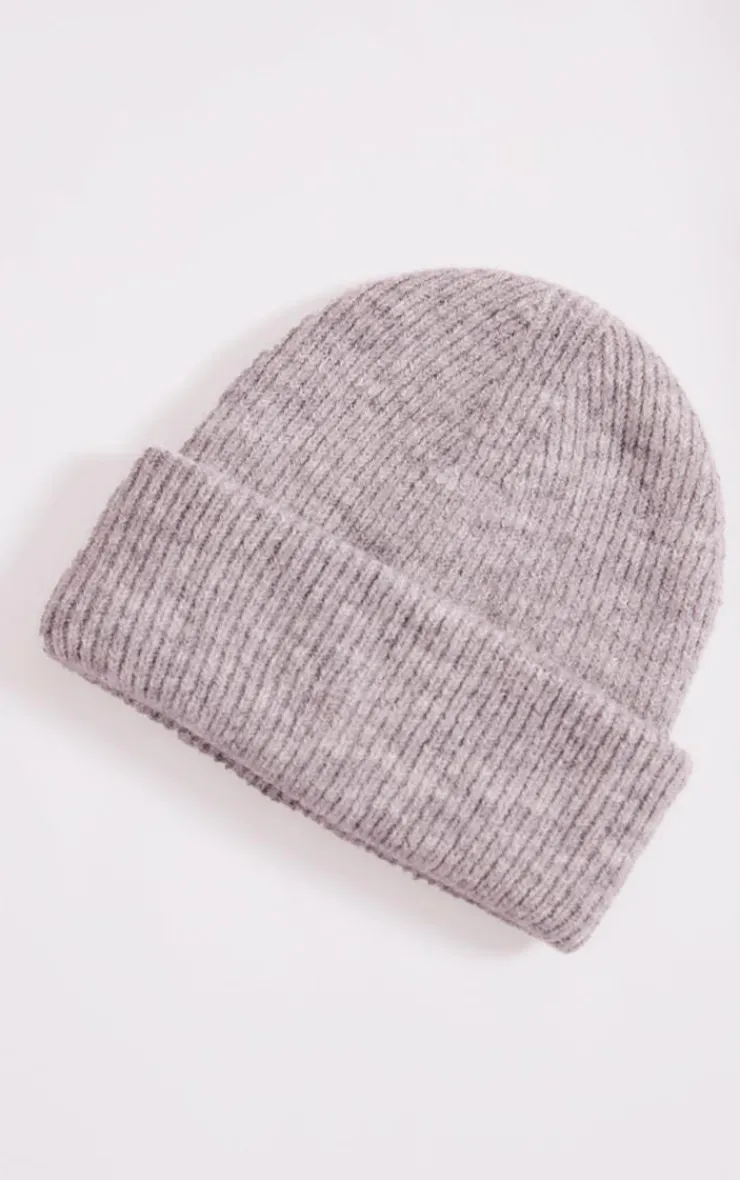 PrettyLittleThing Hats*Ribbed Knit Beanie