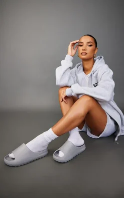 PrettyLittleThing Slides*Rubber Rib Sole Slides