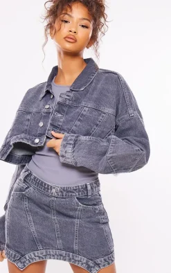 Online PrettyLittleThing Washed Curved Hem Denim Jacket Grey