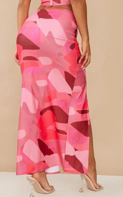 New PrettyLittleThing Abstract Printed Split Maxi Skirt Hot Pink
