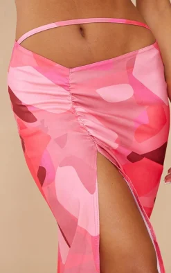 New PrettyLittleThing Abstract Printed Split Maxi Skirt Hot Pink