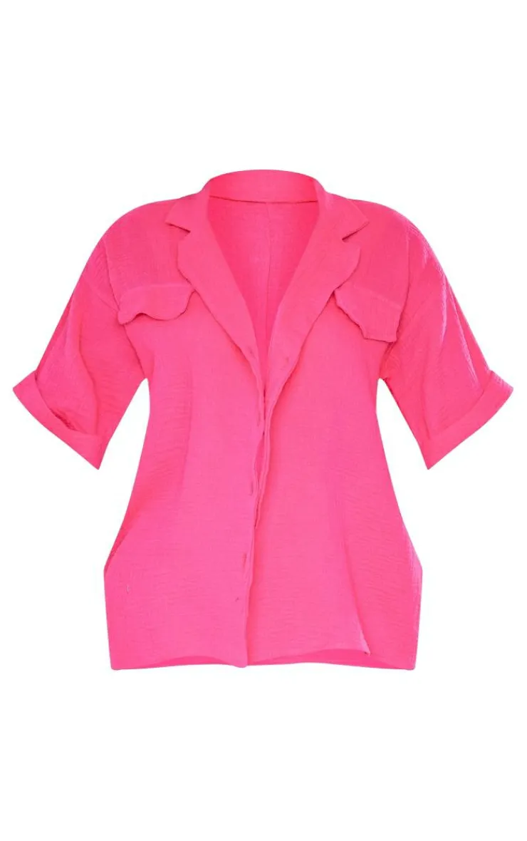 Hot PrettyLittleThing Cotton Cheesecloth Pocket Front Oversized Boxy Short Sleeved Shirt Hot Pink