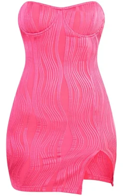 Crinkle Pointed Cup Bodycon Dress-PrettyLittleThing Sale