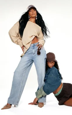 PrettyLittleThing Christmas Shop*Split Cut Out Denim Boyfriend Jeans