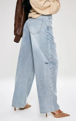 PrettyLittleThing Christmas Shop*Split Cut Out Denim Boyfriend Jeans