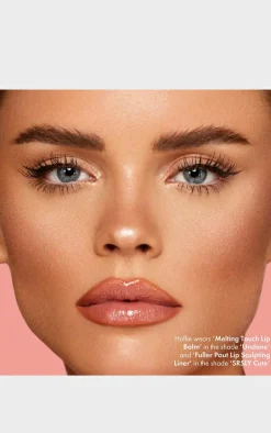 PrettyLittleThing Lip Liners*Iconic London Fuller Pout Sculpting Lip Liner