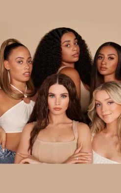 PrettyLittleThing Foundation*Iconic London Super Smoother Blurring Skin Tint