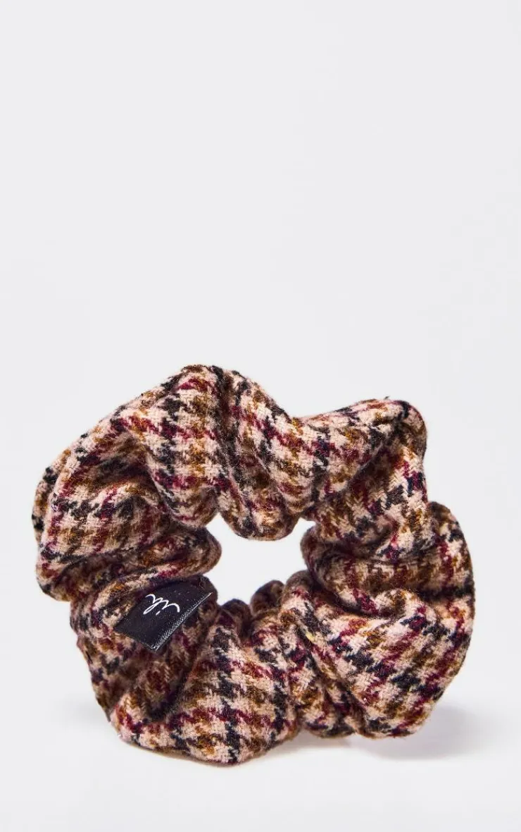 PrettyLittleThing Stocking Stuffers*Invisibobble Apres Ski Collection Sprunchie Jacquard