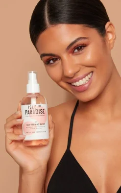 PrettyLittleThing Tanning*Isle of Paradise Self Tanning Water