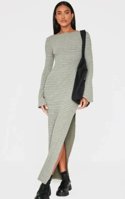 Textured Flared Sleeve Maxi Dress-PrettyLittleThing Discount