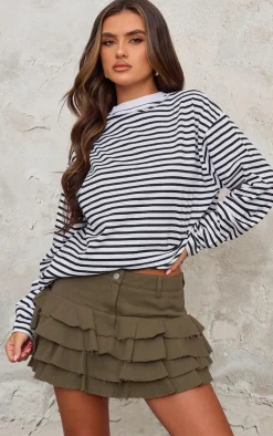PrettyLittleThing Christmas Shop*Twill Rara Mini Skirt