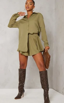 Hot PrettyLittleThing Woven Floaty Shorts Khaki