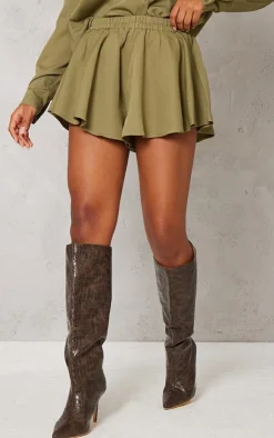 Hot PrettyLittleThing Woven Floaty Shorts Khaki