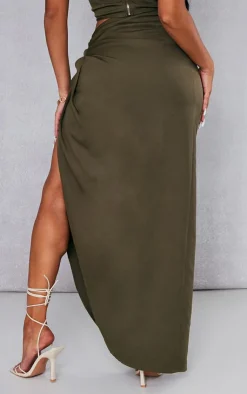 Discount PrettyLittleThing Woven Ruched Midaxi Skirt Khaki