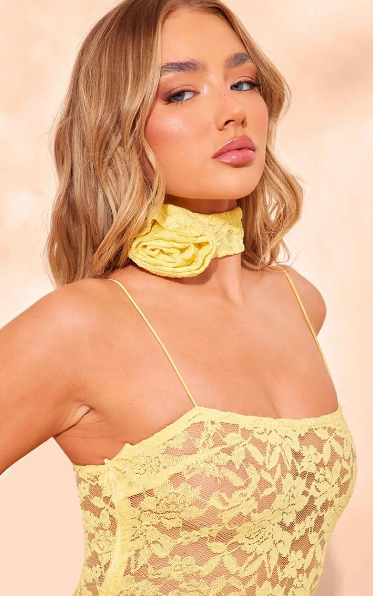 PrettyLittleThing Necklaces*Lace Tie Corsage