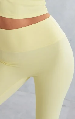 PrettyLittleThing Gym Leggings*Sculpt Cropped Gym Leggings