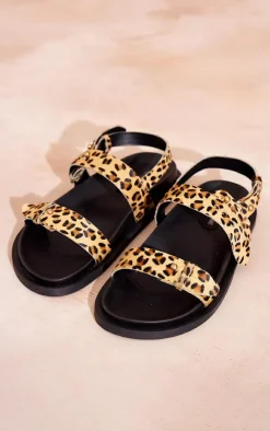 PrettyLittleThing Flat Sandals*Leopard Print Leather Round Toe Footbed Sandals