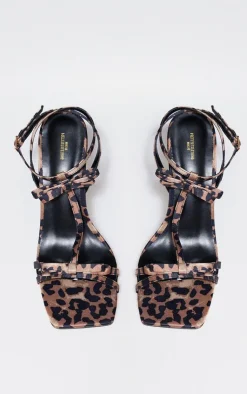 PrettyLittleThing Heeled Sandals*Satin Wide Fit Square Toe Bow Heeled Sandals