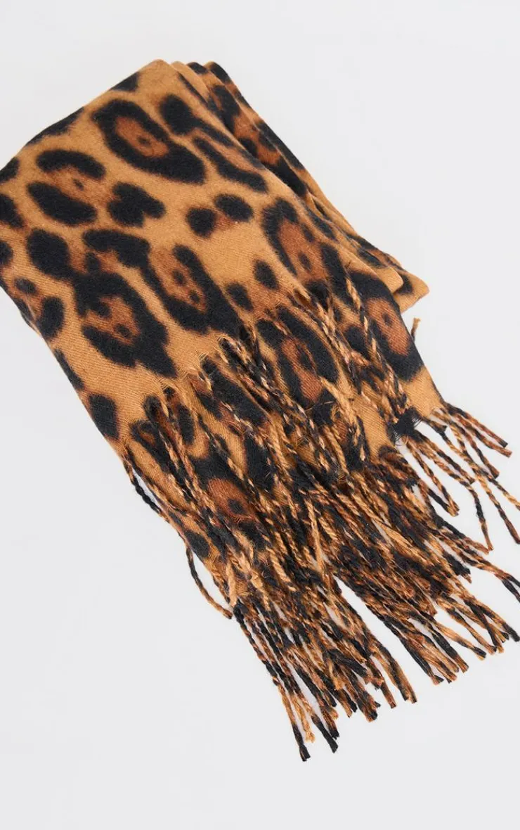 PrettyLittleThing Scarves & Gloves*Tassel Scarf