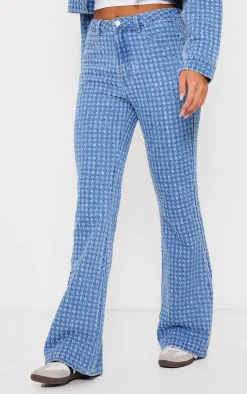 Outlet PrettyLittleThing Distressed Stripe Denim Flare Jeans Light Blue