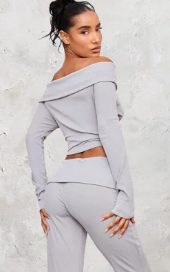 Hot PrettyLittleThing Rib Foldover Bardot Flute Sleeve Longline Top Light Grey