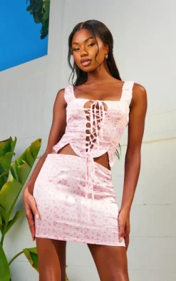 Clearance PrettyLittleThing Ditsy Floral Print Satin Lace Up Ruched Bust Corset Light Pink