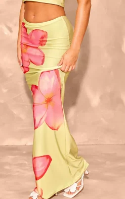 PrettyLittleThing Flower Print Stretch Satin Low Rise Maxi Skirt Lime